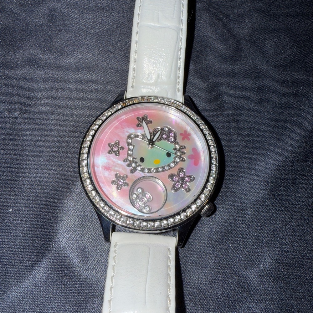 RARE Hello Kitty  Kimora Lee Simmons co Watch